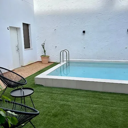 Coqueto Céntrico Con Piscina *